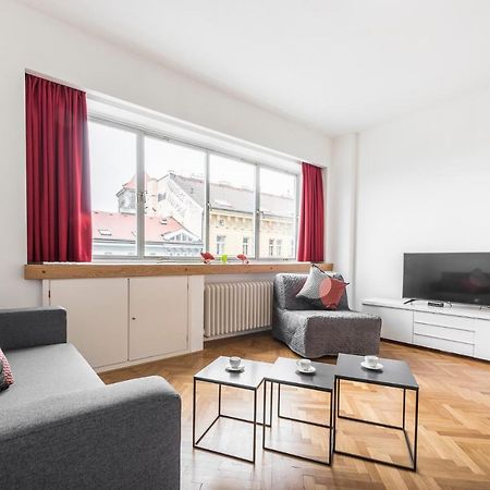 Merkur Apartments براغ المظهر الخارجي الصورة