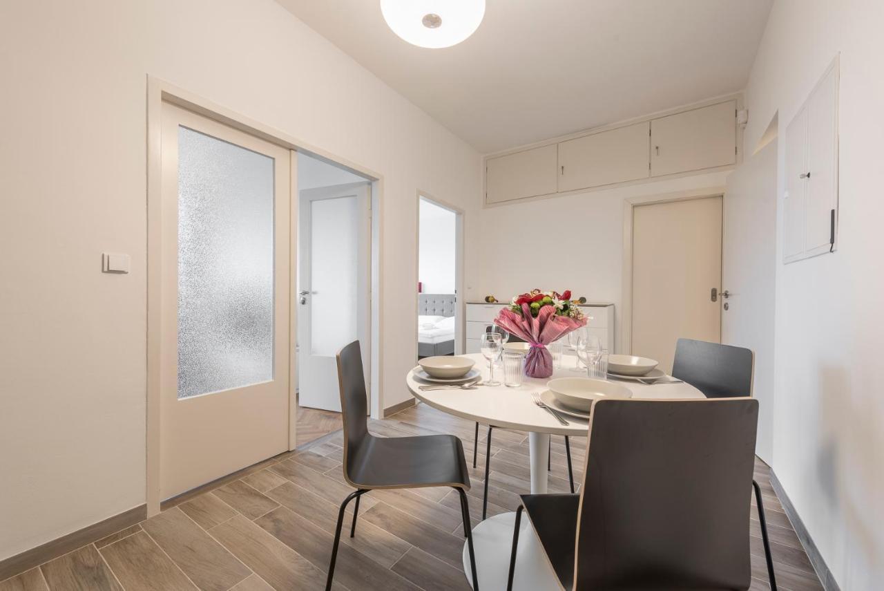 Merkur Apartments براغ المظهر الخارجي الصورة