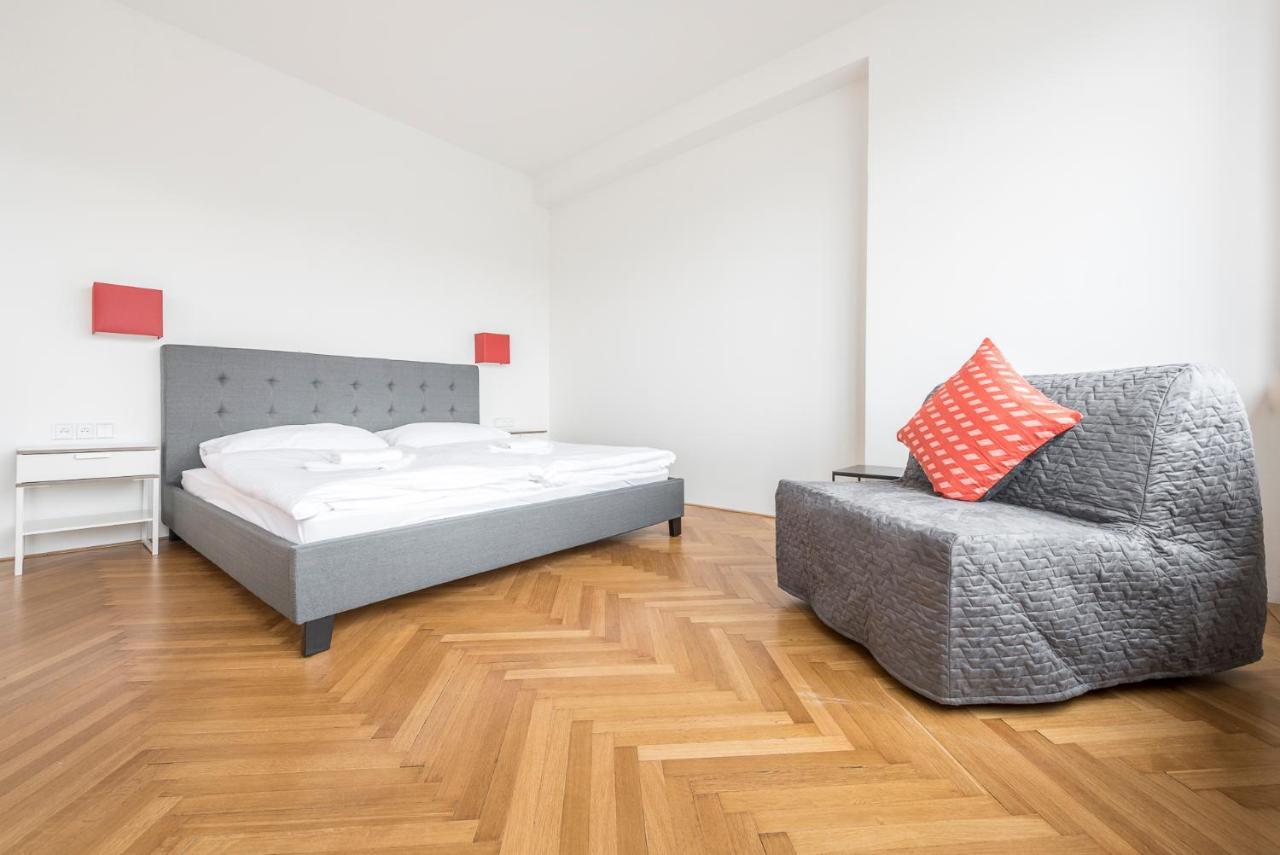 Merkur Apartments براغ المظهر الخارجي الصورة